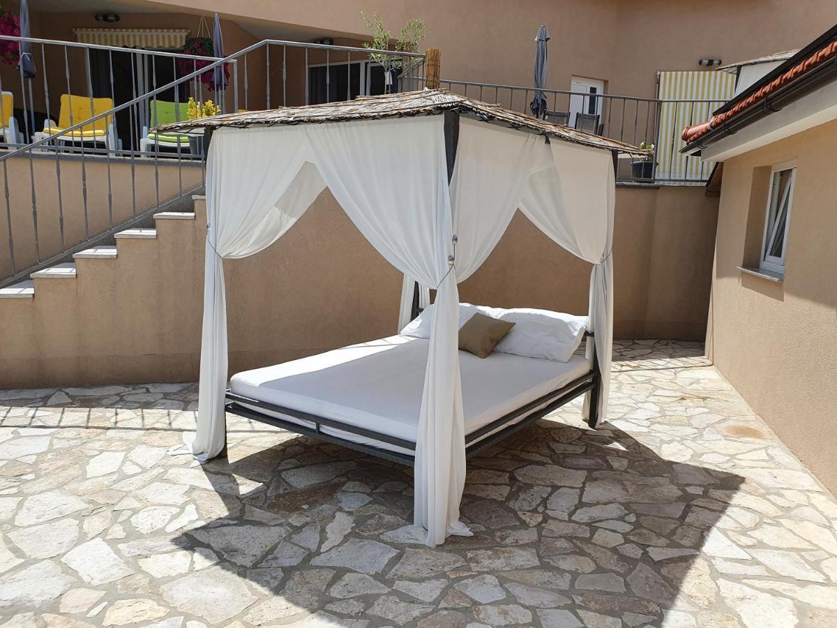 Apartments Kroatien ลอฟราน ภายนอก รูปภาพ