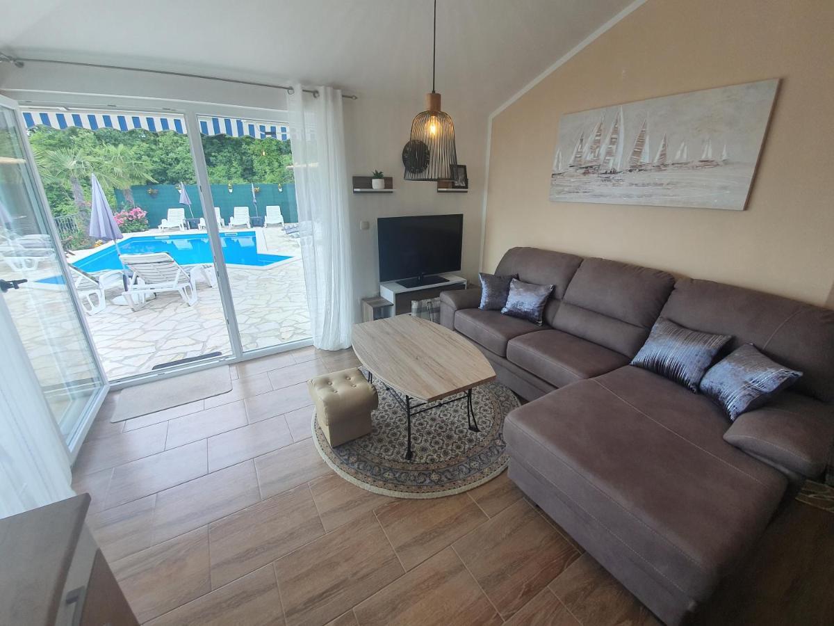 Apartments Kroatien ลอฟราน ภายนอก รูปภาพ