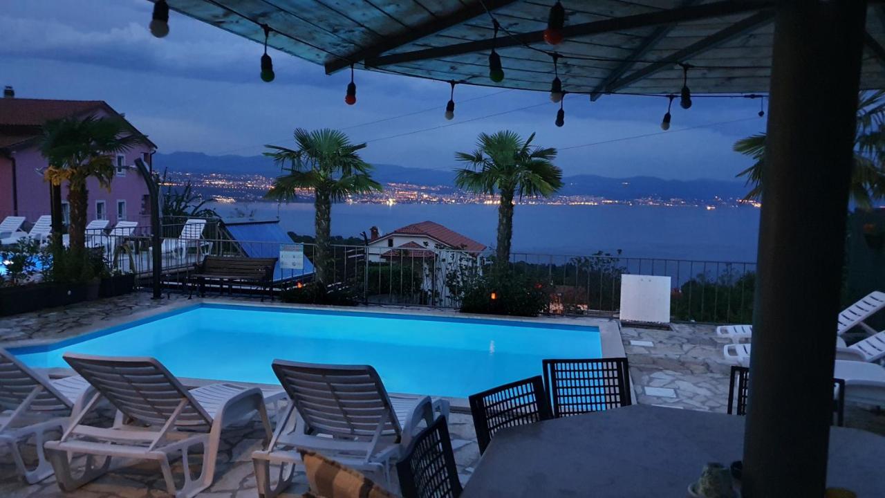Apartments Kroatien ลอฟราน ภายนอก รูปภาพ