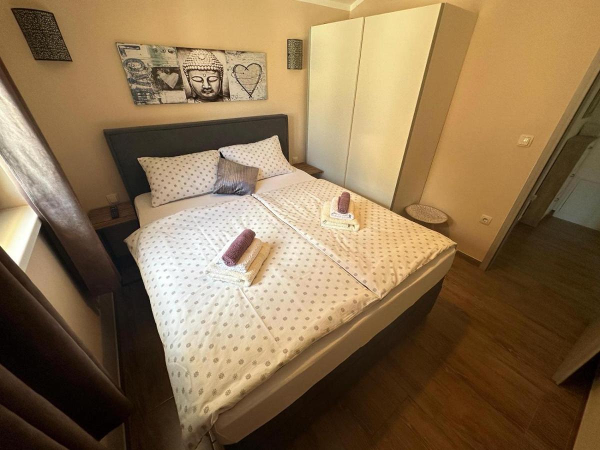 Apartments Kroatien ลอฟราน ภายนอก รูปภาพ